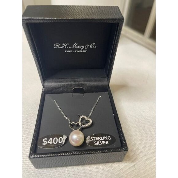 RH Macy's Jewelry - Eternal Elegance – Sterling Silver Freshwater Pearl & Heart Necklace (NWT)